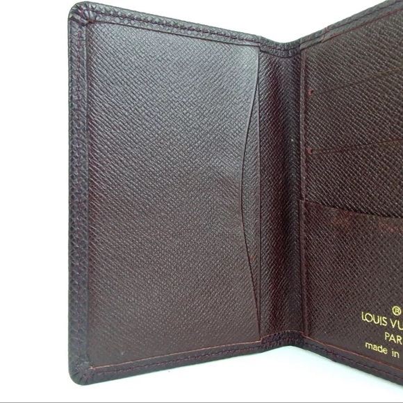 AUTH LOUIS VUITTON Taiga Leather Card Case - Picture 10 of 12